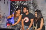 Deepika Padukone, Saif Ali Khan, Diana Penty at the Cocktail bash in Santacruz, Mumbai on 6th July 2012 (71).JPG